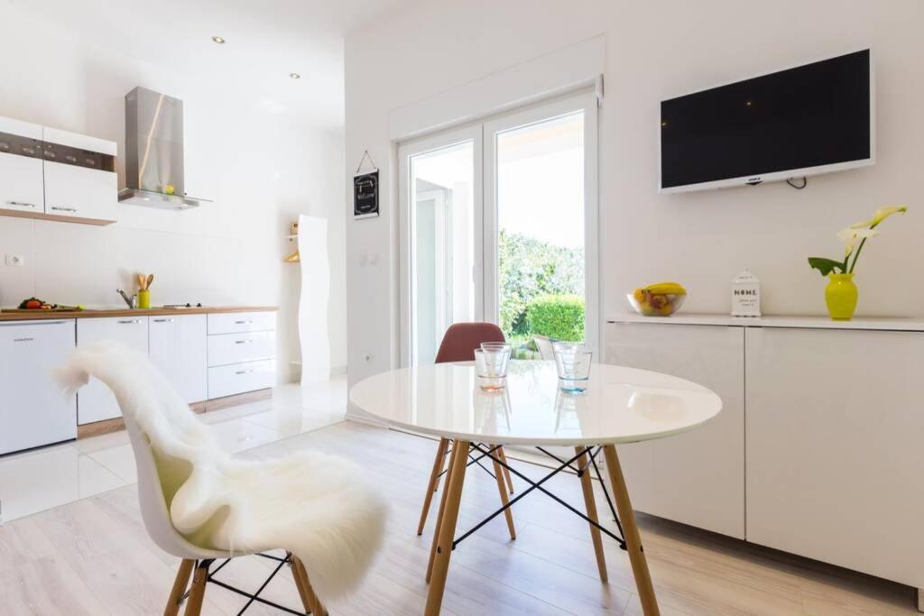 Candy Ap.-Near Center,Bus,Beach+Free Parking Place Ζαντάρ Εξωτερικό φωτογραφία