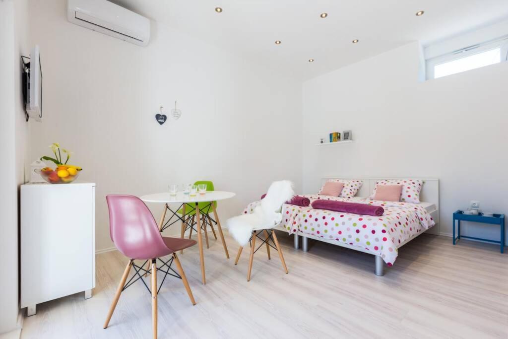 Candy Ap.-Near Center,Bus,Beach+Free Parking Place Ζαντάρ Εξωτερικό φωτογραφία